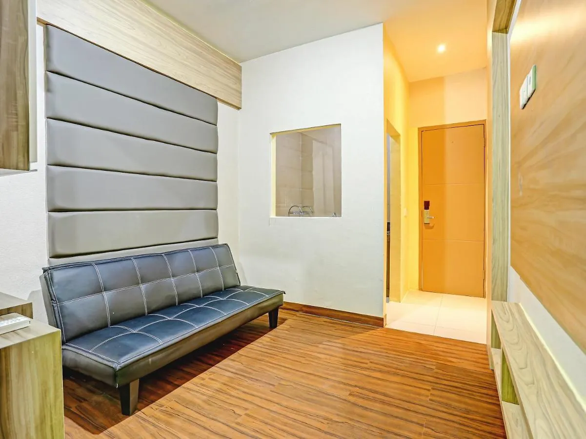 Oyo 90261 Spring Residence