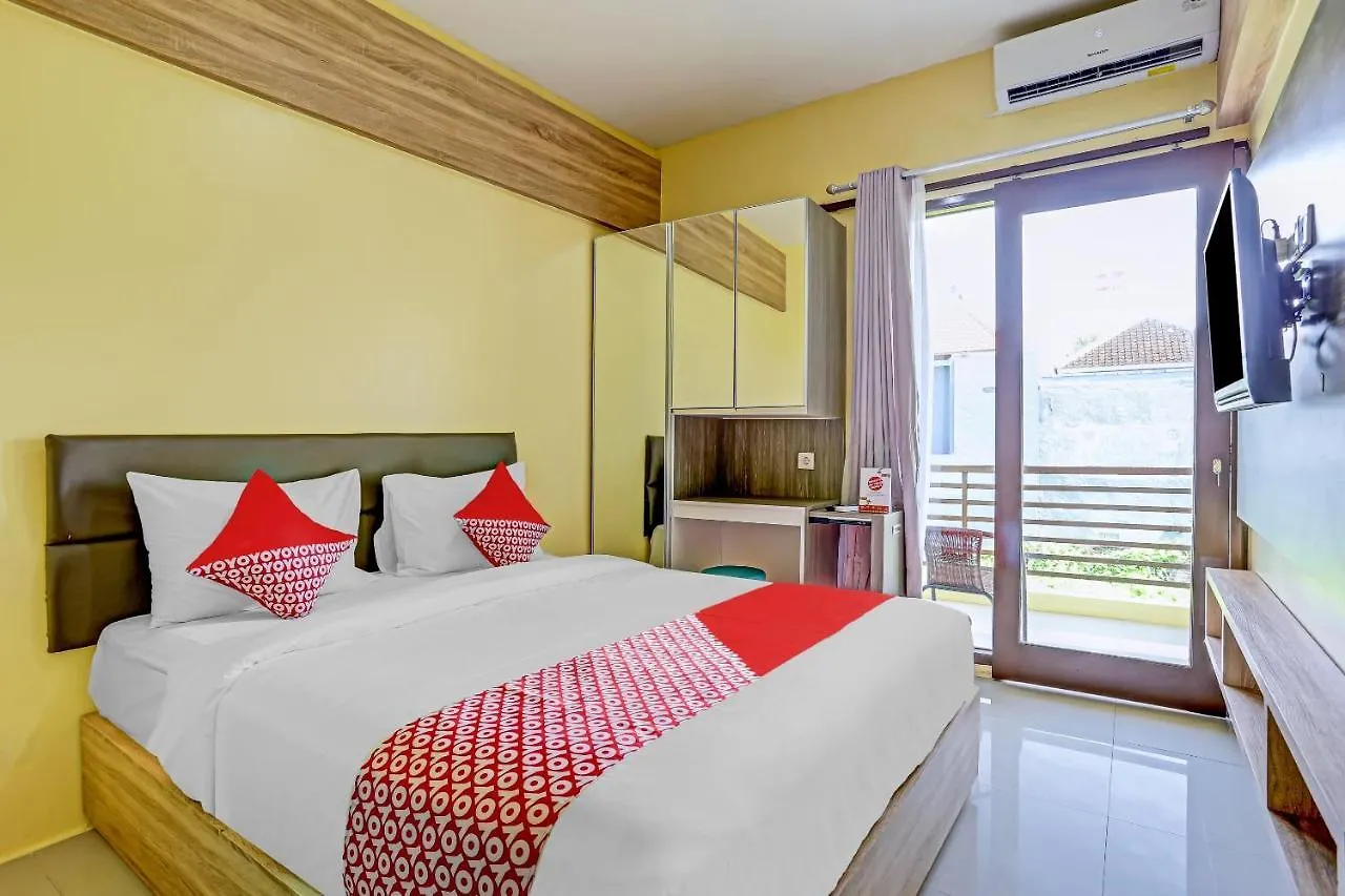 Hotel Oyo 90261 Spring Residence